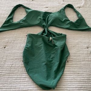 Brand new never worn CupShe Womens swimsuit - olive green size large